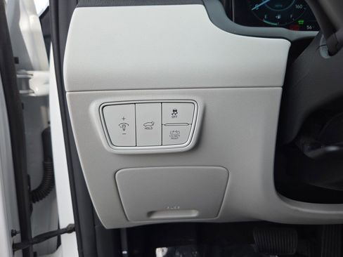 Used 2024 Hyundai Tucson Limited image 17