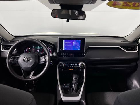 Used 2024 Toyota RAV4 XLE FWD image 24