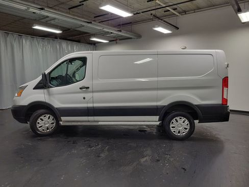 Used 2019 Ford Transit 250 130 Low Roof w/ Exterior Upgrade Package image 6