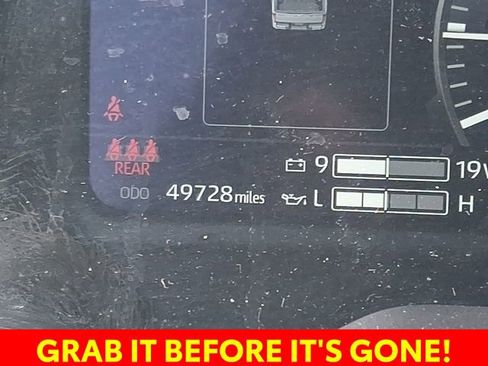 Used 2024 Toyota Tundra Limited image 23