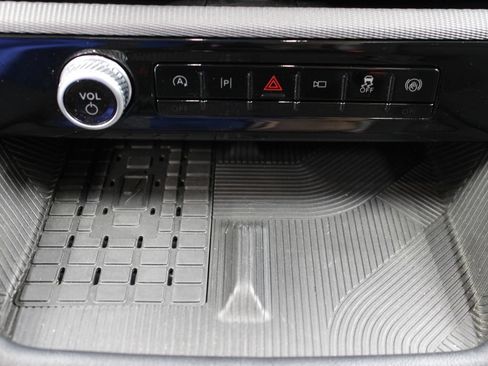 Used 2025 Ford Explorer ST AWD/4WD image 67