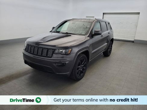 Used 2020 Jeep Grand Cherokee Altitude AWD/4WD image 1