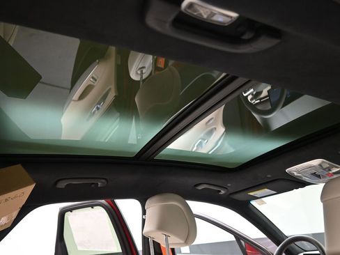 New 2026 Genesis GV70 3.5T Sport Prestige AWD/4WD image 19