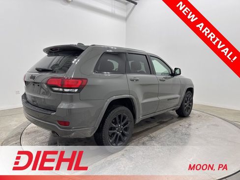 Certified 2021 Jeep Grand Cherokee Laredo X image 7