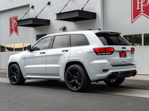 Used 2019 Jeep Grand Cherokee Trackhawk AWD/4WD image 24
