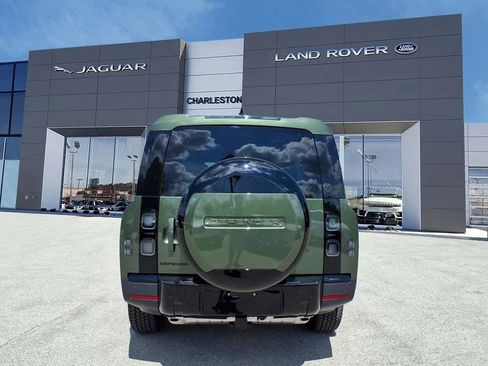 New 2026 Land Rover Defender 130 S AWD/4WD image 4