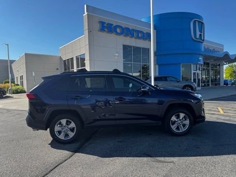 Used 2025 Toyota RAV4 XLE w/ Convenience Package AWD/4WD image 4