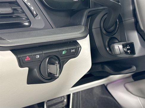 Certified 2024 Porsche 911 Carrera 4S image 27