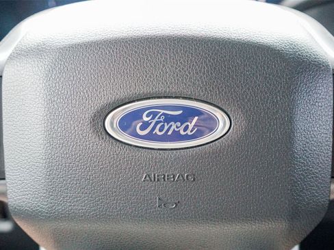 Certified 2023 Ford F250 Lariat w/ Chrome Package AWD/4WD image 15