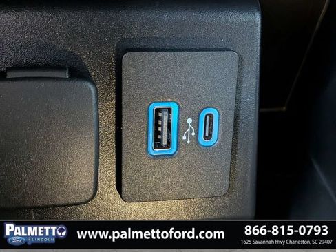 Used 2024 Ford Explorer Platinum w/ Technology Package AWD/4WD image 20