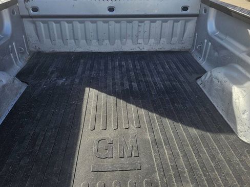 Used 2010 Chevrolet Silverado 1500 LT w/ Power Pack Plus image 18