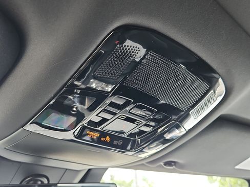 Used 2024 Lexus RX 450h AWD w/ Luxury Package image 25