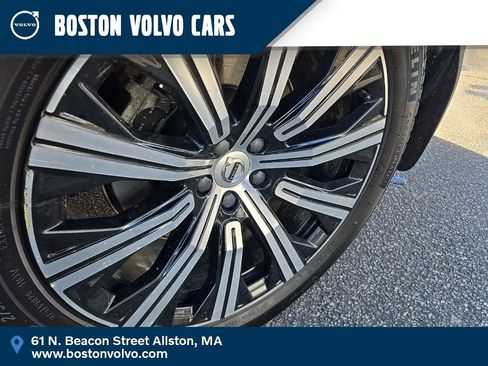 Used 2022 Volvo XC90 T8 Inscription image 7