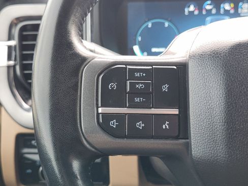 Used 2024 Ford F350 Lariat AWD/4WD image 31