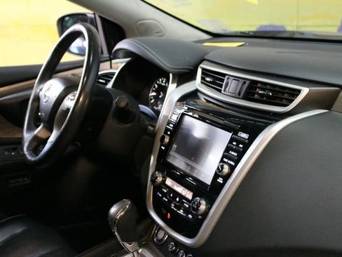 Used 2017 Nissan Murano Platinum AWD/4WD image 10