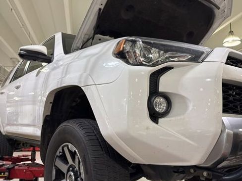 Used 2019 Toyota 4Runner TRD Off-Road Premium image 2
