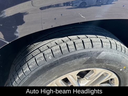 Used 2023 GMC Yukon SLT image 26