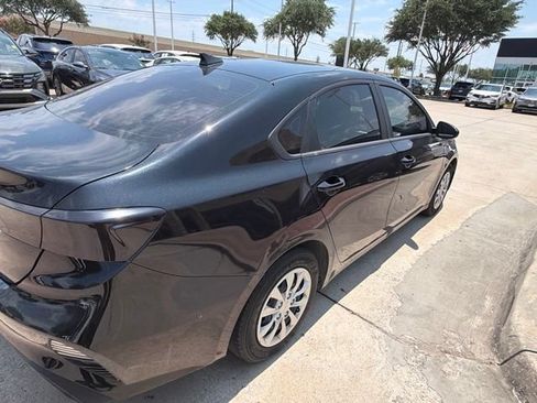 Certified 2024 Kia Forte LX FWD image 6