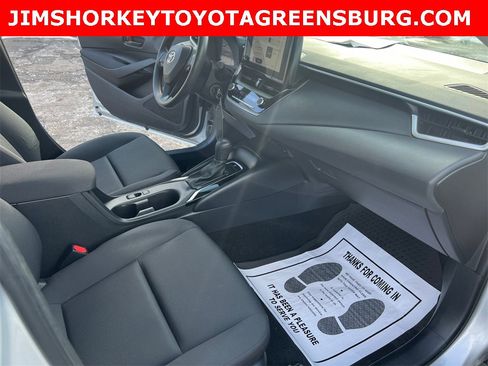 Used 2023 Toyota Corolla LE image 30