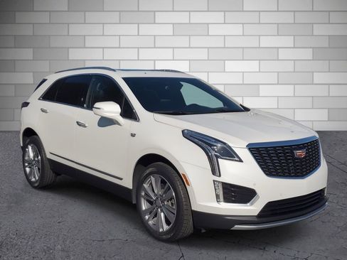 Certified 2024 Cadillac XT5 Premium Luxury image 7