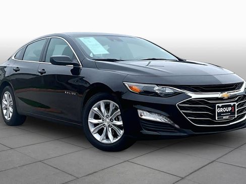 Used 2024 Chevrolet Malibu LT FWD image 3