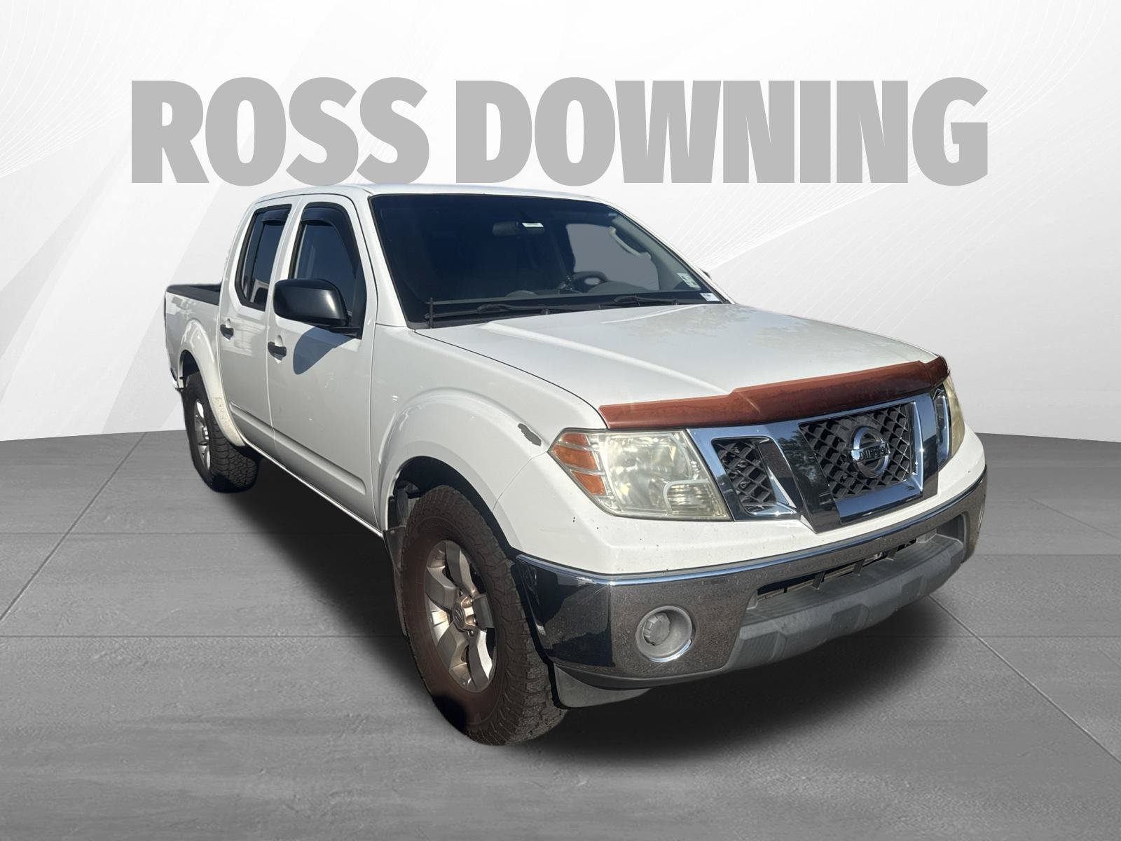 Used 2010 Nissan Frontier SE RWD image 3