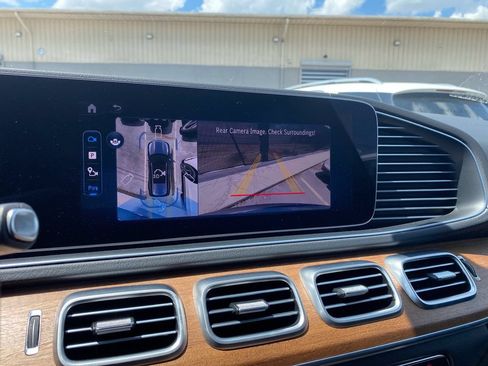 Certified 2025 Mercedes-Benz GLS 450 4MATIC w/ AMG Line Exterior image 5