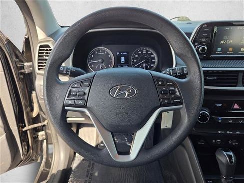 Used 2021 Hyundai Tucson SE FWD image 13