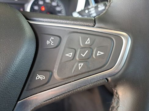 Certified 2023 Chevrolet Equinox LT image 33