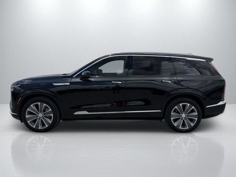 Used 2026 Cadillac Vistiq Luxury AWD/4WD image 8