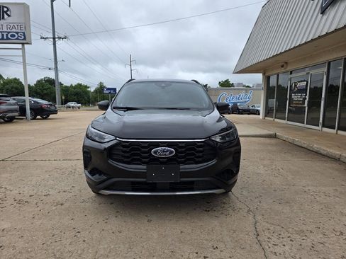 Used 2025 Ford Escape ST-Line AWD/4WD image 2