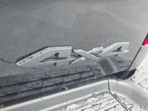 New 2026 RAM 2500 Big Horn AWD/4WD image 12