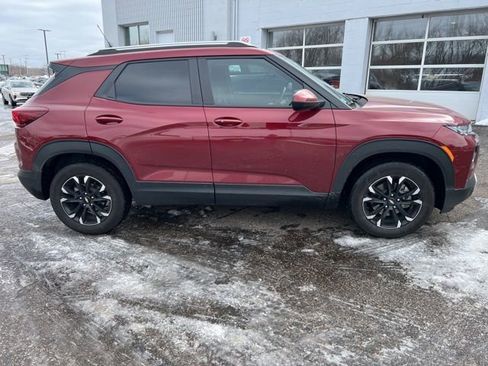 Used 2023 Chevrolet TrailBlazer LT w/ Convenience Package image 8