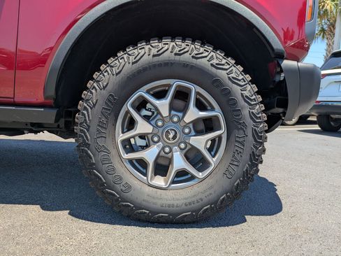 New 2025 Ford Bronco Badlands AWD/4WD image 13