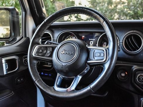 Used 2023 Jeep Wrangler Unlimited Sahara w/ Cold Weather Group image 14