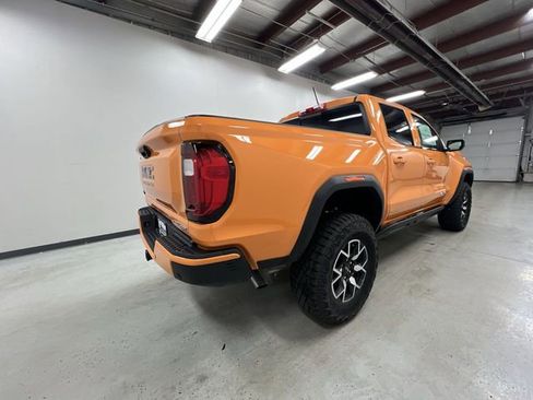 New 2025 GMC Canyon AT4 w/ AT4X Package image 8