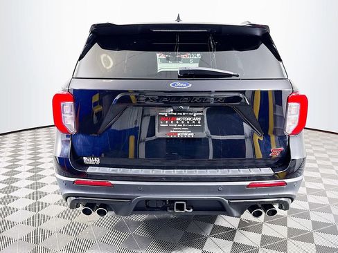 Used 2022 Ford Explorer ST w/ Equipment Group 401A AWD/4WD image 6