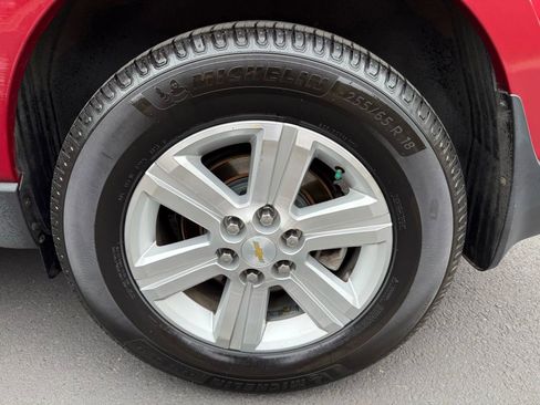 Used 2014 Chevrolet Traverse LT image 28