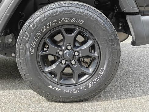 Used 2021 Jeep Wrangler Unlimited Sport AWD/4WD image 11