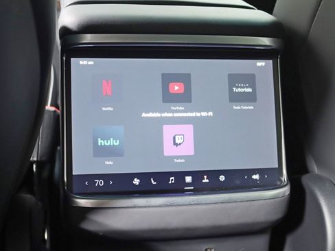 Used 2024 Tesla Model X image 29