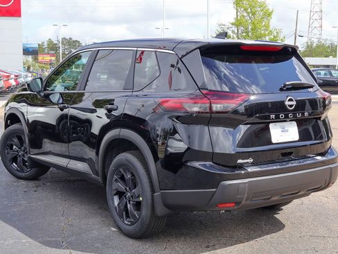 New 2026 Nissan Rogue SV image 2