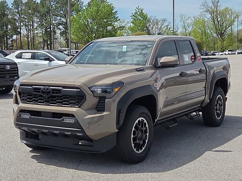 New 2026 Toyota Tacoma TRD Off-Road AWD/4WD image 2