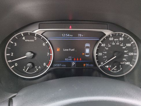 Used 2025 Nissan Altima 2.5 SV image 18