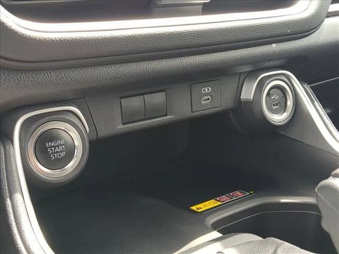 Used 2025 Toyota Grand Highlander FWD image 14