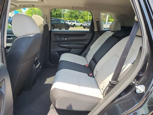 Used 2024 Honda CR-V EX image 11