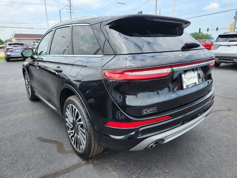 Used 2021 Lincoln Corsair Reserve w/ Equipment Group 201A image 6