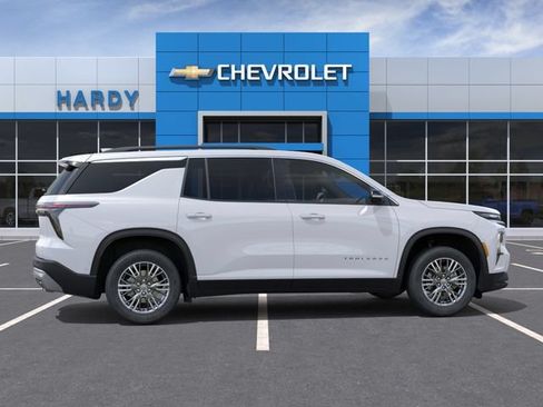 New 2026 Chevrolet Traverse LT AWD/4WD image 5