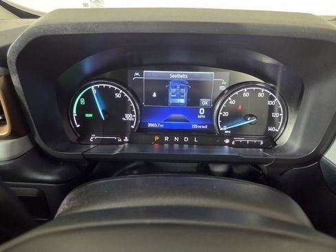 Used 2024 Ford Maverick Lariat FWD image 16
