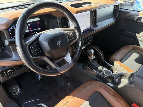 Certified 2024 Ford Bronco Outer Banks image 8