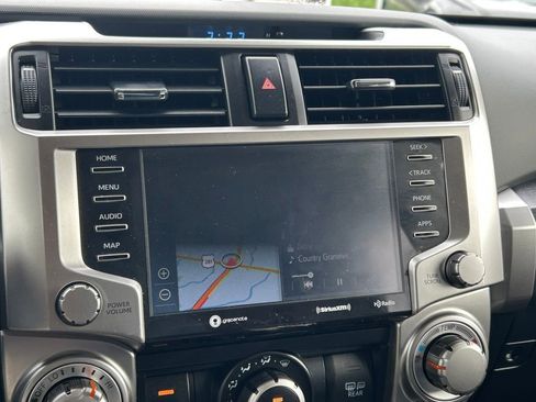 Used 2024 Toyota 4Runner TRD Sport RWD image 30